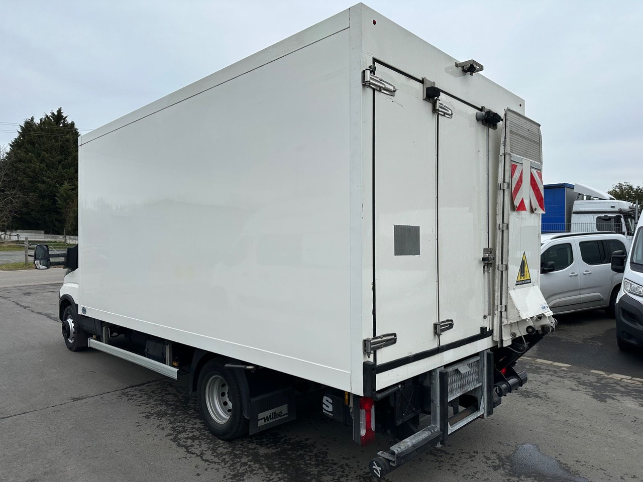 Carrinha frigorífica Iveco Daily 70C21/LBW/Tiefkühler/Tüv neu/Wilke: foto 6 Carrinha frigorífica Iveco Daily 70C21/LBW/Tiefkühler/Tüv neu/Wilke: foto 6