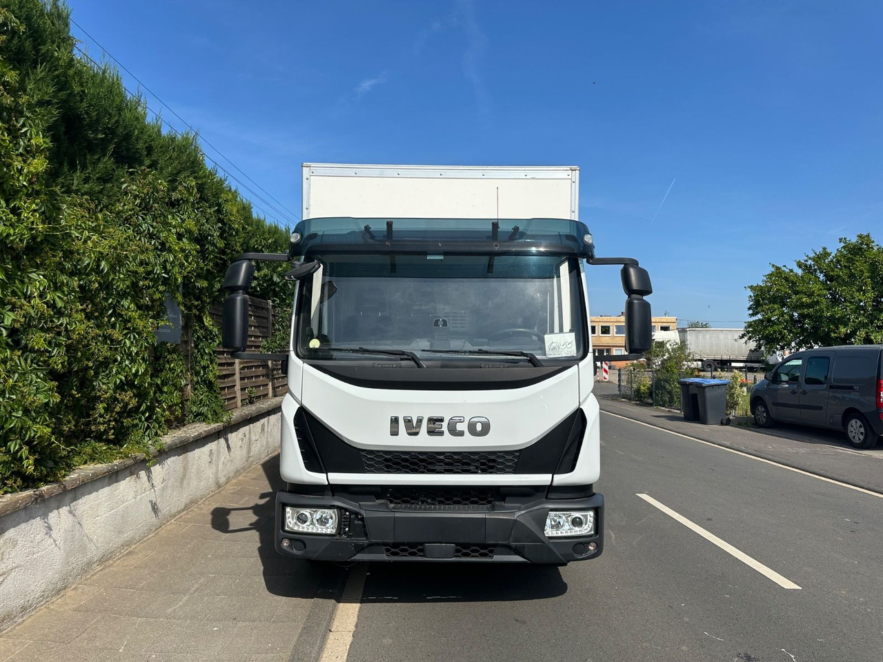 Iveco Eurocargo 75E19/Tüv neu/Koffer/LBW 1000kg/ - Carrinha de contentor: foto 2 Iveco Eurocargo 75E19/Tüv neu/Koffer/LBW 1000kg/ - Carrinha de contentor: foto 2