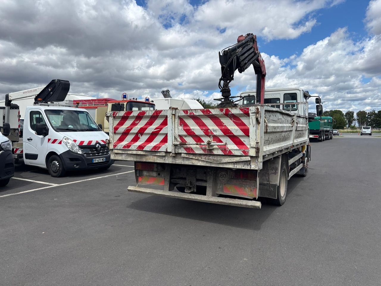 Iveco Eurocargo ML120E21 /Kipper/ Kran/ kein Brief! - Camião basculante, Camião grua: foto 3 Iveco Eurocargo ML120E21 /Kipper/ Kran/ kein Brief! - Camião basculante, Camião grua: foto 3