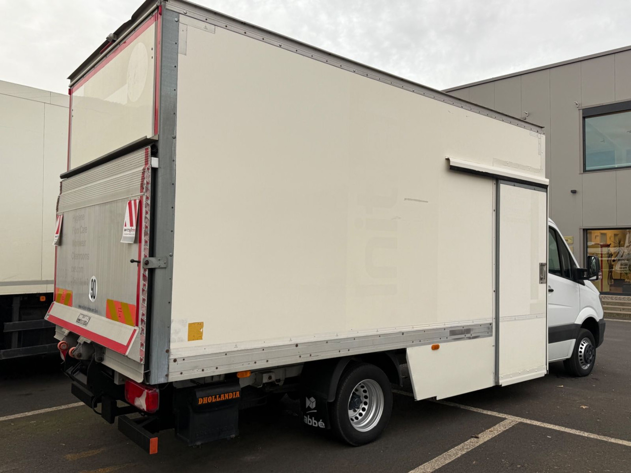 Mercedes-Benz Sprinter II P516CDI Koffer, LBW, Kamera, TOP - Carrinha de contentor: foto 4 Mercedes-Benz Sprinter II P516CDI Koffer, LBW, Kamera, TOP - Carrinha de contentor: foto 4