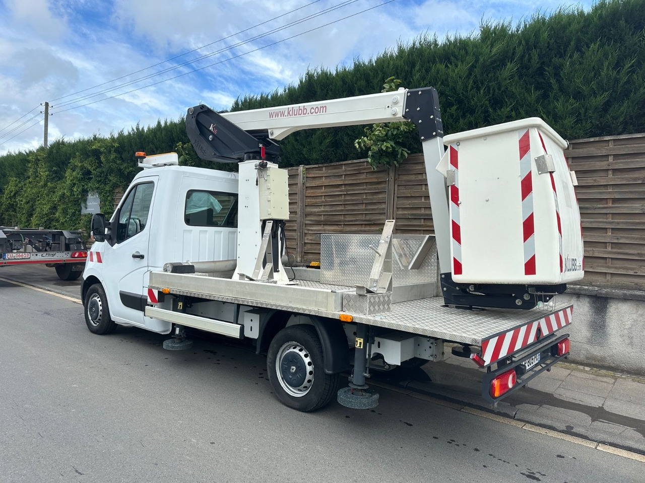 Renault Master III Steiger/11,2m/3,5t/Klubb K26/Klima - Caminhão com plataforma aérea: foto 4 Renault Master III Steiger/11,2m/3,5t/Klubb K26/Klima - Caminhão com plataforma aérea: foto 4