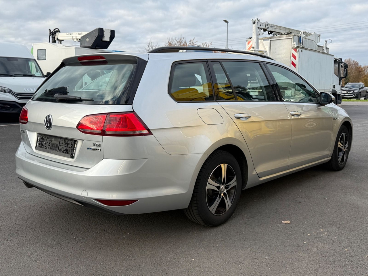 Volkswagen Golf 7 1.6tdi Variant Trendline Klima, Shz - Carrinha: foto 4 Volkswagen Golf 7 1.6tdi Variant Trendline Klima, Shz - Carrinha: foto 4