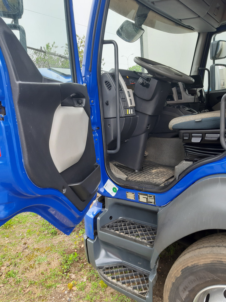 Camião furgão VOLVO FL: foto 12