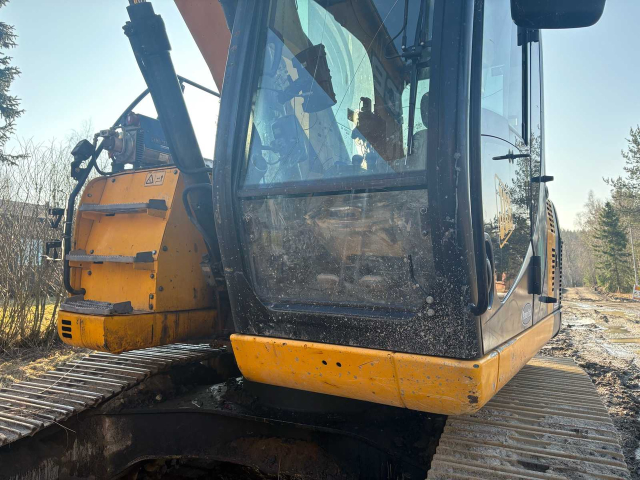 Crawler excavator JCB JZ2 255lc + 3D machine control system - Escavadora de rastos: foto 3 Crawler excavator JCB JZ2 255lc + 3D machine control system - Escavadora de rastos: foto 3