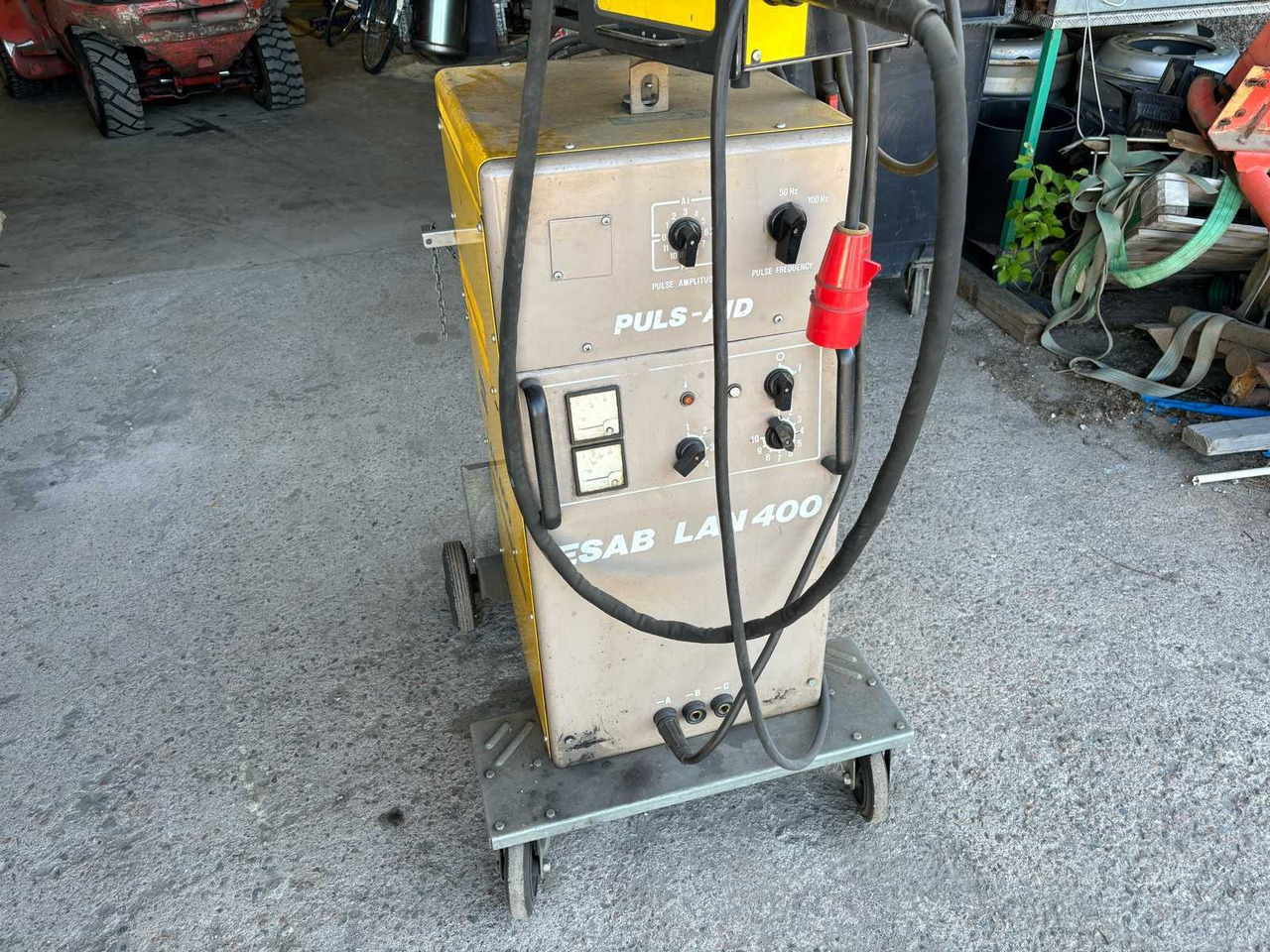 ESAB LAN 400 welding machine - Equipamento para soldagem: foto 4 ESAB LAN 400 welding machine - Equipamento para soldagem: foto 4