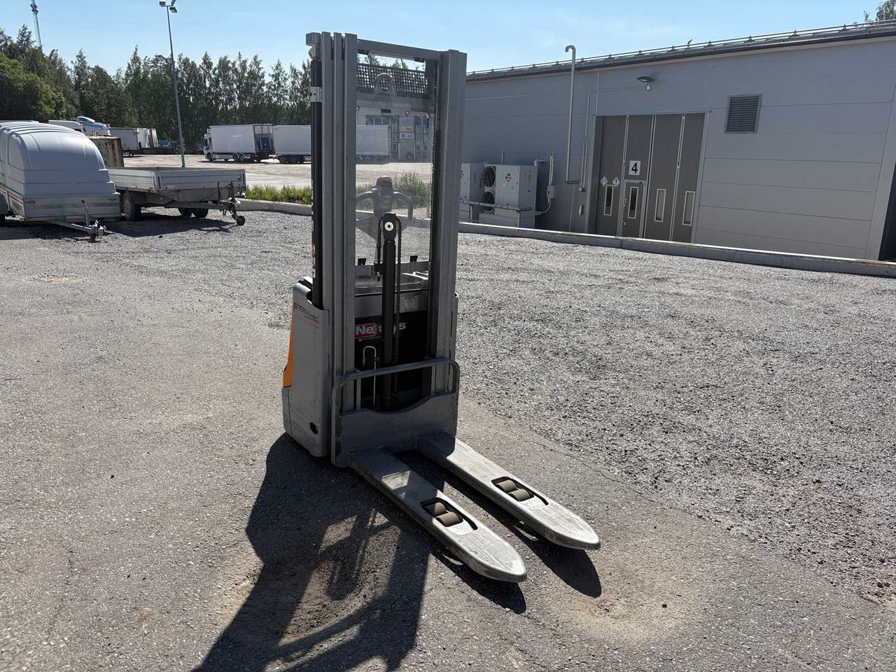 Stacker Still EXV 12 - Stacker: foto 3 Stacker Still EXV 12 - Stacker: foto 3
