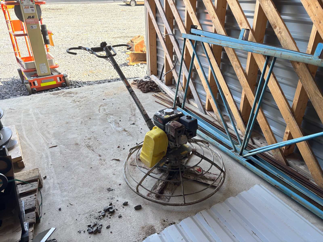 Wacker Neuson Trowel CT 36-5A concrete grinder - Talocha mecânica: foto 3 Wacker Neuson Trowel CT 36-5A concrete grinder - Talocha mecânica: foto 3
