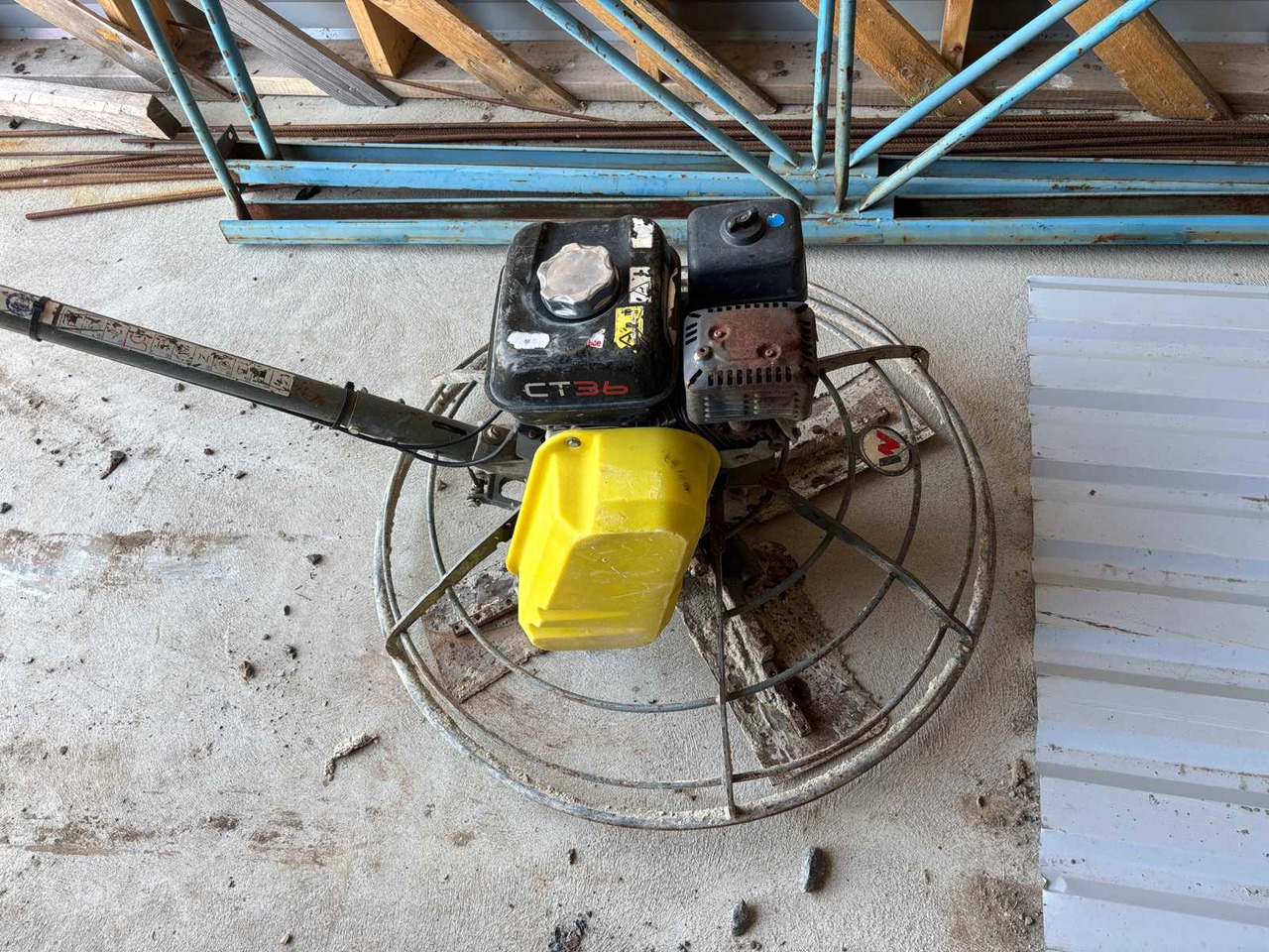 Wacker Neuson Trowel CT 36-5A concrete grinder - Talocha mecânica: foto 5 Wacker Neuson Trowel CT 36-5A concrete grinder - Talocha mecânica: foto 5