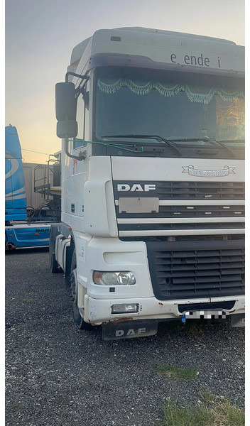 DAF 95.480 XF95.480 AUTOMATIC - Tractor de terminal: foto 2 DAF 95.480 XF95.480 AUTOMATIC - Tractor de terminal: foto 2