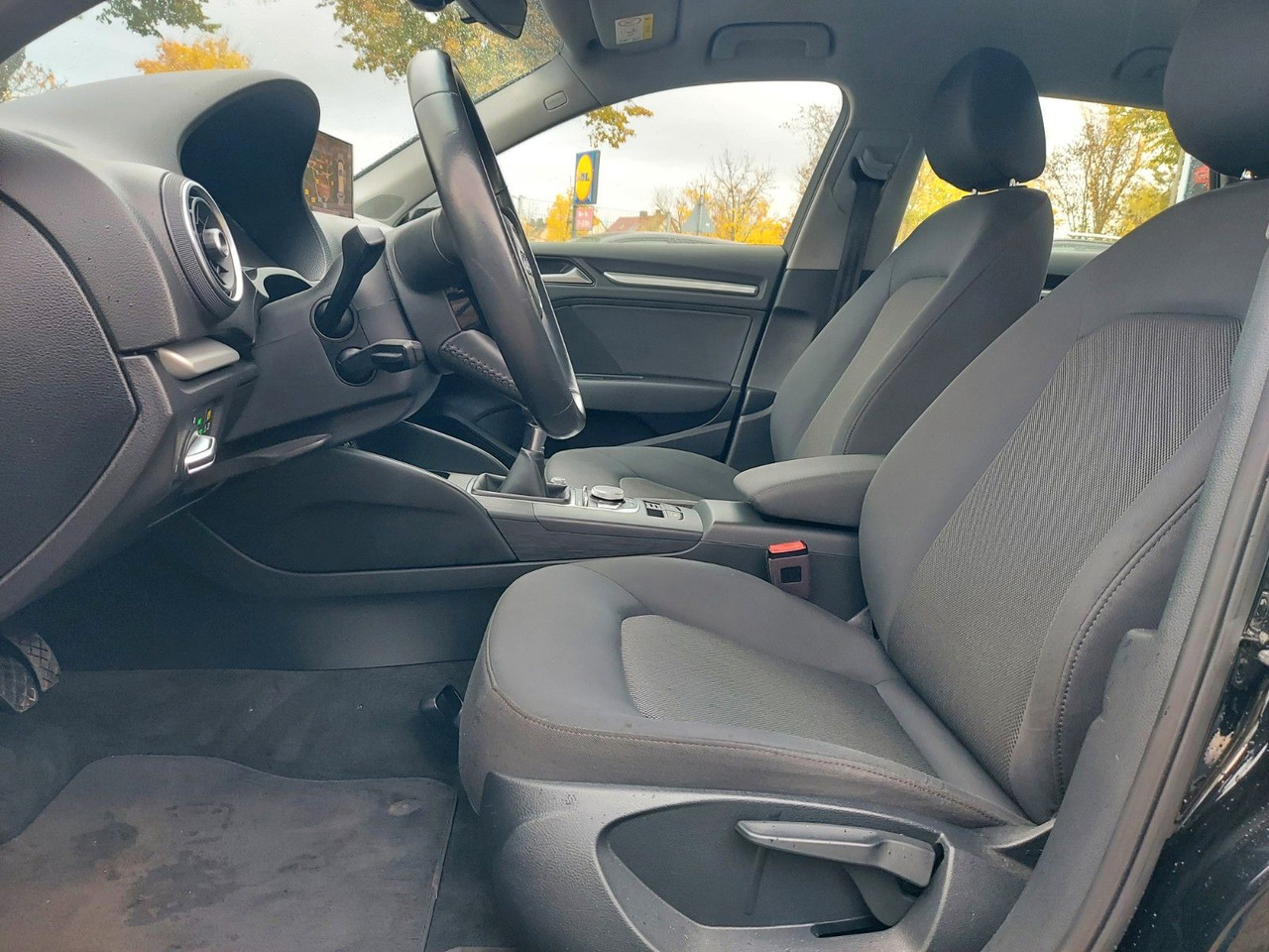 Carrinha Audi A3 Sportback Xenon Navi Tempo PDC AHK: foto 10 Carrinha Audi A3 Sportback Xenon Navi Tempo PDC AHK: foto 10