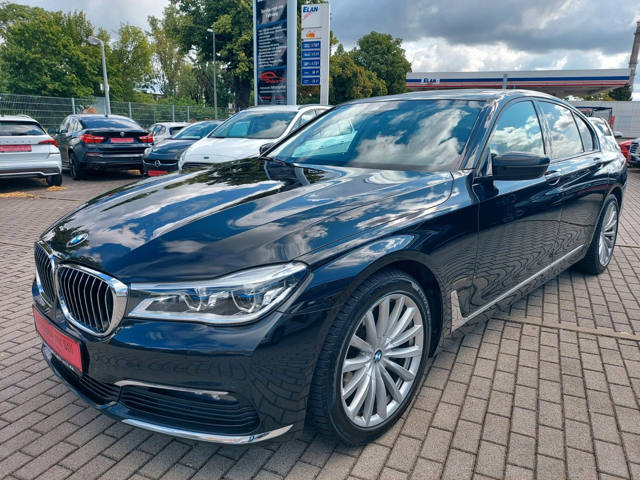 BMW 740 Baureihe 7 Lim 740 d xDrive Glasdach ACC - Sedan: foto 3 BMW 740 Baureihe 7 Lim 740 d xDrive Glasdach ACC - Sedan: foto 3