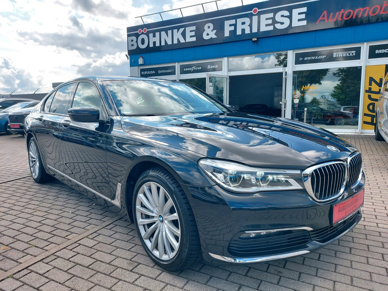 BMW 740 Baureihe 7 Lim 740 d xDrive Glasdach ACC - Sedan: foto 1 BMW 740 Baureihe 7 Lim 740 d xDrive Glasdach ACC - Sedan: foto 1