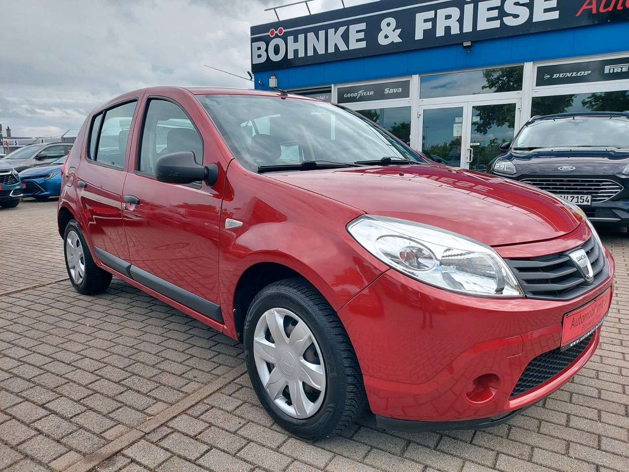 Dacia Sandero 1.4 MPI CD-Radio M+S - Sedan: foto 1 Dacia Sandero 1.4 MPI CD-Radio M+S - Sedan: foto 1