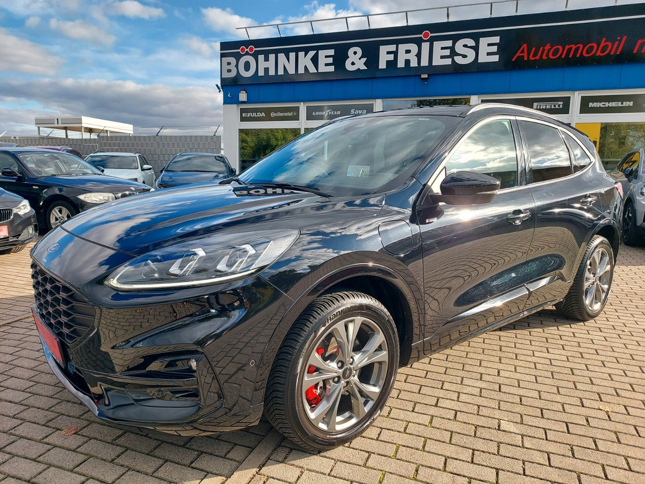Ford Kuga Plug-In Hybrid ST-Line X ACC Assist 360° - SUV: foto 4 Ford Kuga Plug-In Hybrid ST-Line X ACC Assist 360° - SUV: foto 4