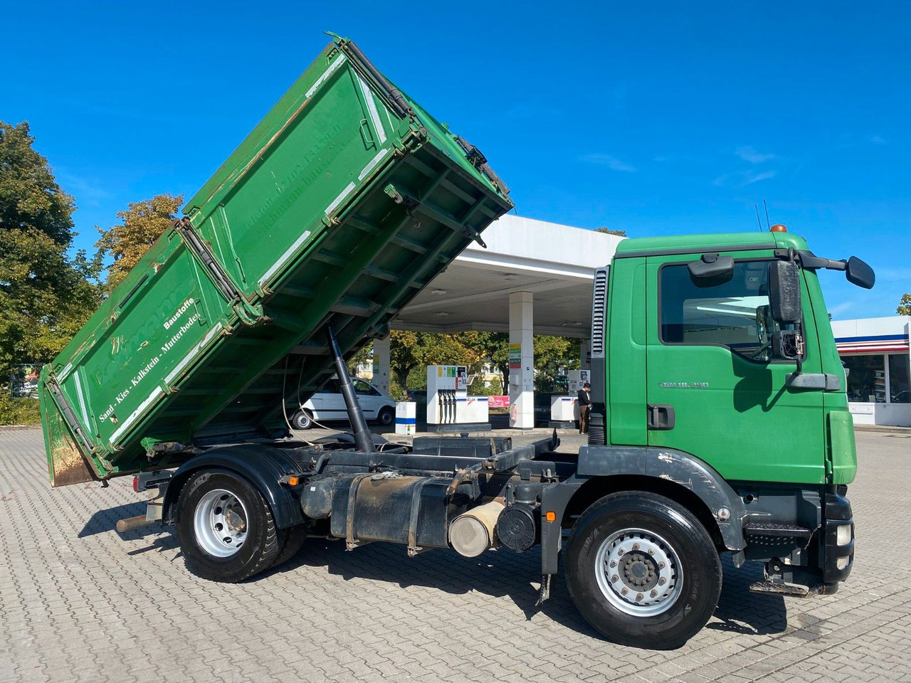 MAN TGM 18.290 4X4 ALLRAD KLIMA DREISEITENKIPPER - Camião basculante: foto 1 MAN TGM 18.290 4X4 ALLRAD KLIMA DREISEITENKIPPER - Camião basculante: foto 1