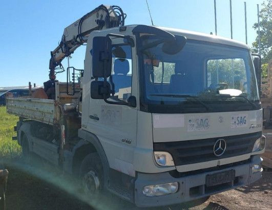 Mercedes-Benz Atego 2 4-Zyl. 4x2 918 4x2 KRAN TEREX 65.2 - Camião basculante, Camião grua: foto 1 Mercedes-Benz Atego 2 4-Zyl. 4x2 918 4x2 KRAN TEREX 65.2 - Camião basculante, Camião grua: foto 1