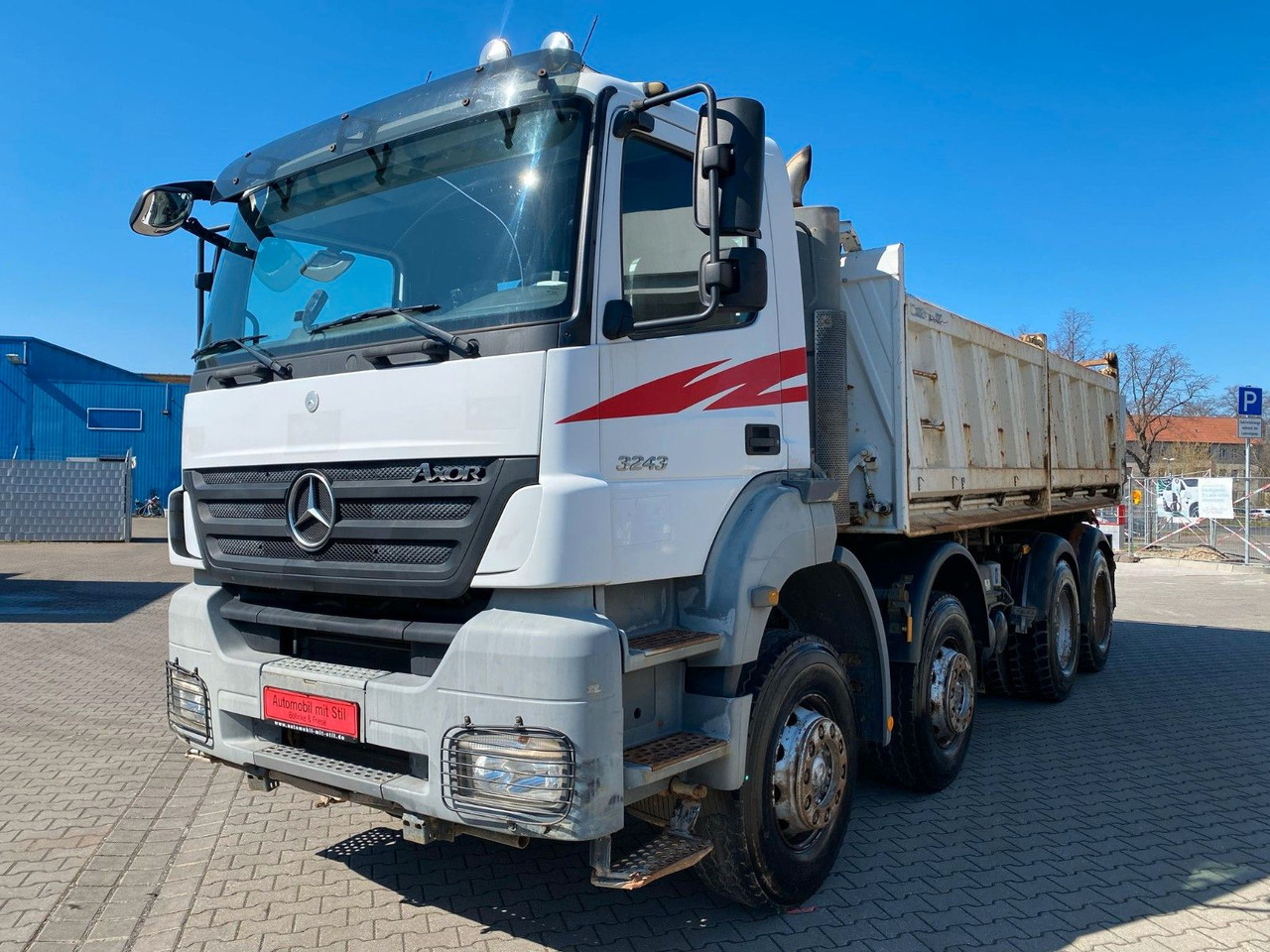 Mercedes-Benz Axor 2 C 4-Achser 3243 8x4 Kipp RETARDER MEILLER - Camião basculante: foto 3 Mercedes-Benz Axor 2 C 4-Achser 3243 8x4 Kipp RETARDER MEILLER - Camião basculante: foto 3