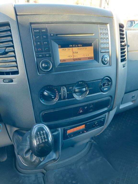 Leasing de Mercedes-Benz Sprinter II Kasten 516 Maxi lang hoch 5t  Mercedes-Benz Sprinter II Kasten 516 Maxi lang hoch 5t: foto 14