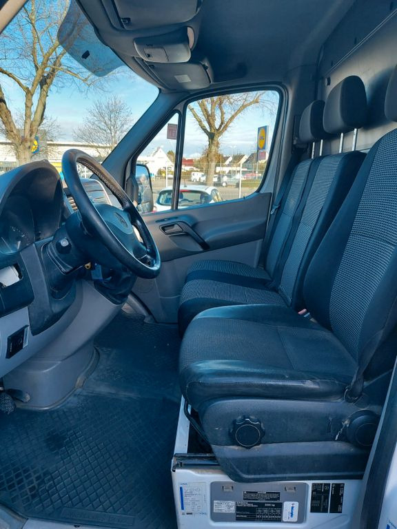 Leasing de Mercedes-Benz Sprinter II Kasten 516 Maxi lang hoch 5t  Mercedes-Benz Sprinter II Kasten 516 Maxi lang hoch 5t: foto 9
