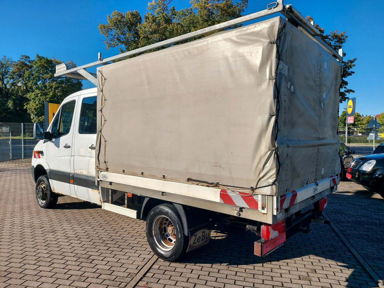Mercedes-Benz Sprinter II Pritsche DoKa 516 4X4 Plane 6 Sitze - Carrinha de lona, Carrinha cabine dupla: foto 4 Mercedes-Benz Sprinter II Pritsche DoKa 516 4X4 Plane 6 Sitze - Carrinha de lona, Carrinha cabine dupla: foto 4