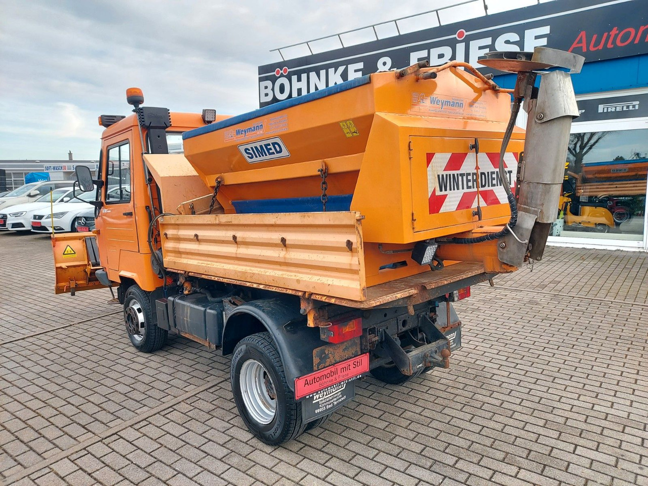Multicar M26 4X4 WINTER DIENST STREUER + SCHILD ALLRAD - Carrinha basculante: foto 5 Multicar M26 4X4 WINTER DIENST STREUER + SCHILD ALLRAD - Carrinha basculante: foto 5