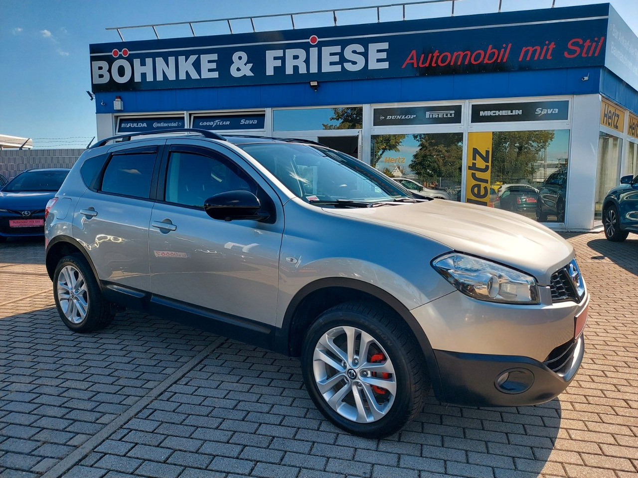 Nissan Qashqai Automatik 360 Klima Panorama AHK - SUV: foto 1 Nissan Qashqai Automatik 360 Klima Panorama AHK - SUV: foto 1