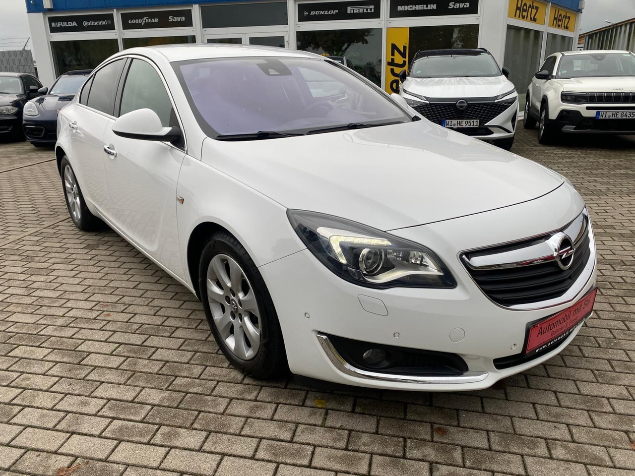 Opel Insignia A Lim. Automatik Leder Navi Xenon Led - Sedan: foto 1 Opel Insignia A Lim. Automatik Leder Navi Xenon Led - Sedan: foto 1
