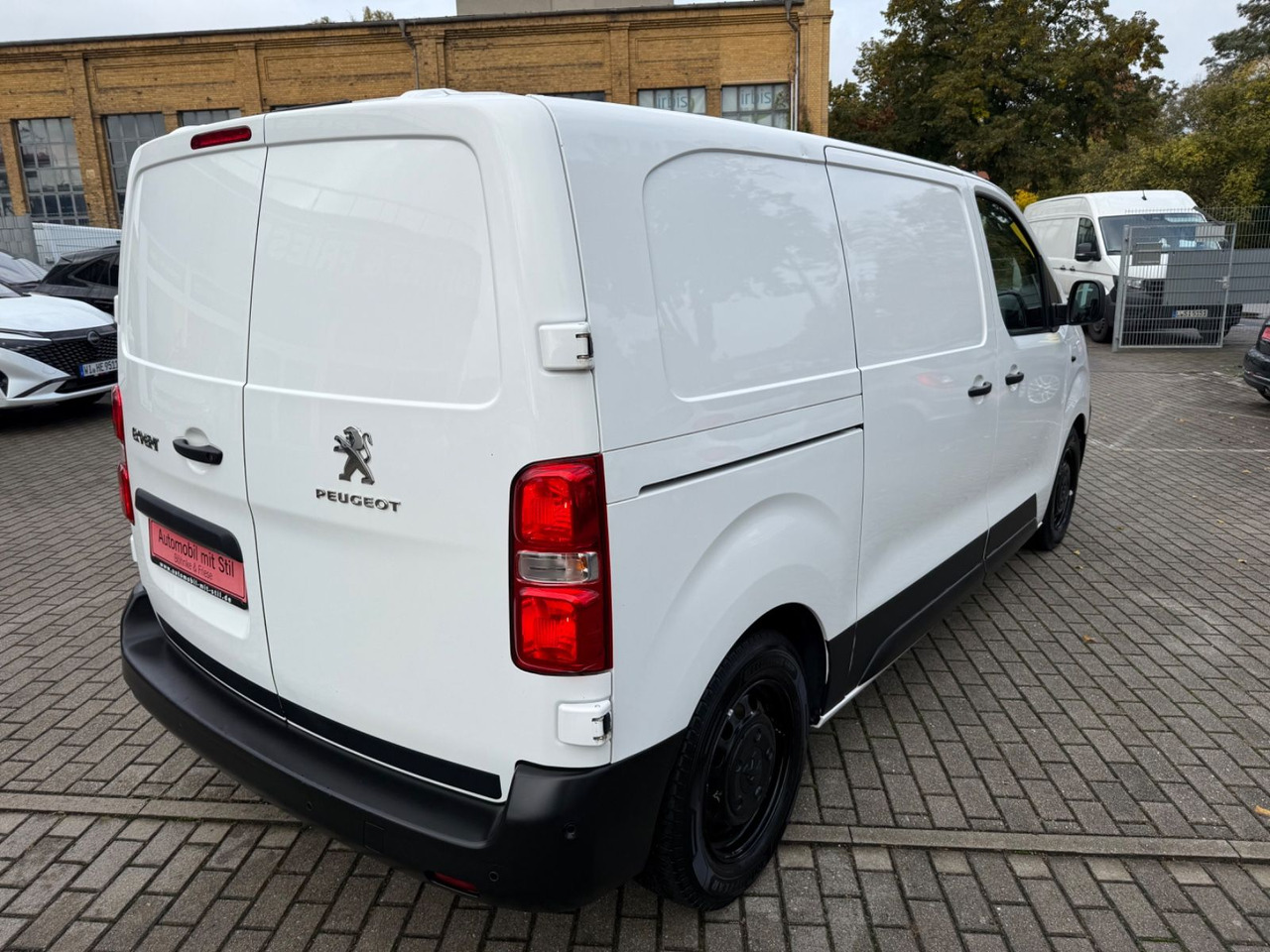Peugeot Expert Kasten Premium L2 SHZ KLIMA STANDHEIZUNG - Furgão de passageiros: foto 5 Peugeot Expert Kasten Premium L2 SHZ KLIMA STANDHEIZUNG - Furgão de passageiros: foto 5