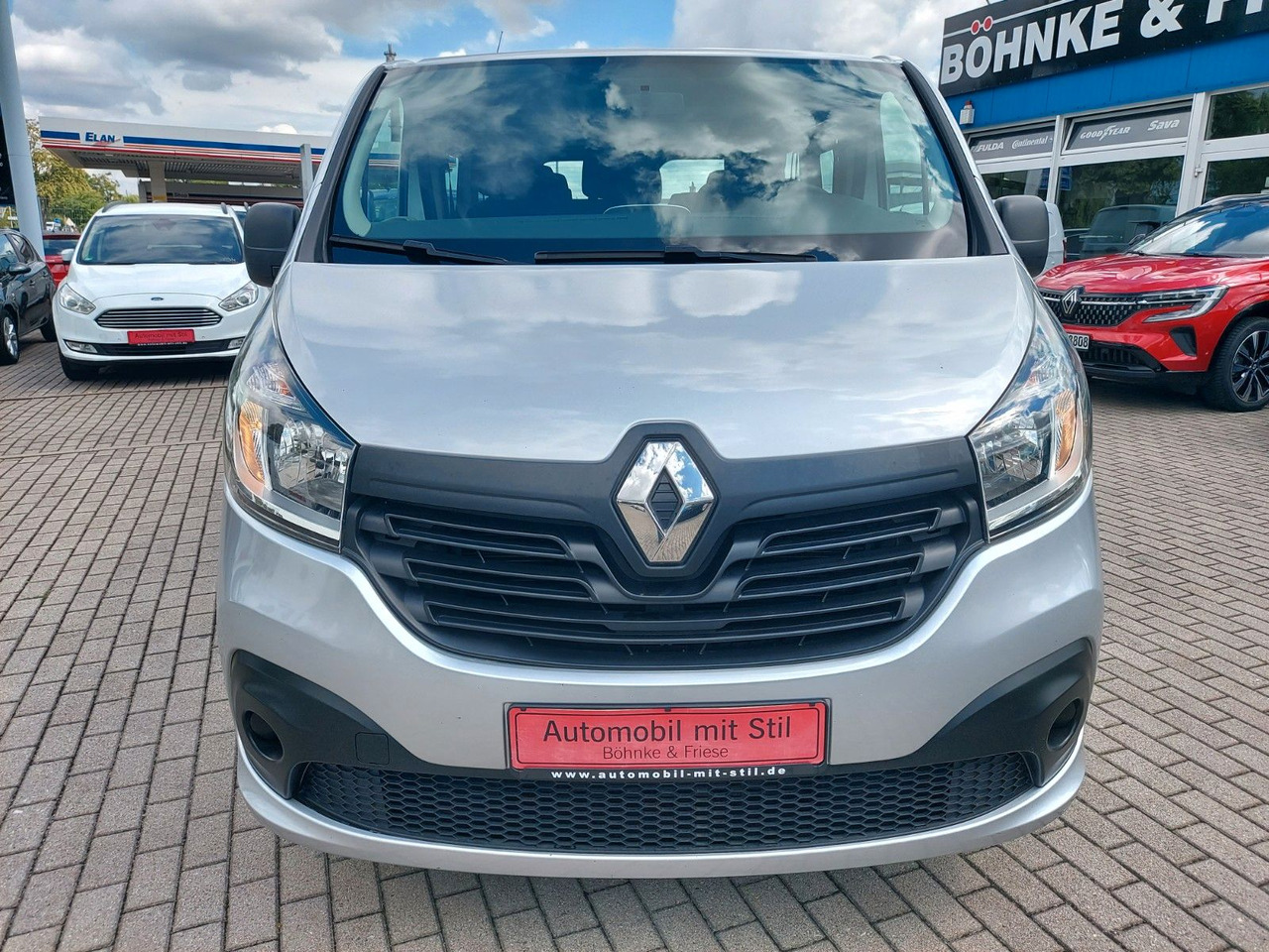 Renault Trafic Combi L1H1 2,7t Expression Klima - Furgão de passageiros: foto 3 Renault Trafic Combi L1H1 2,7t Expression Klima - Furgão de passageiros: foto 3