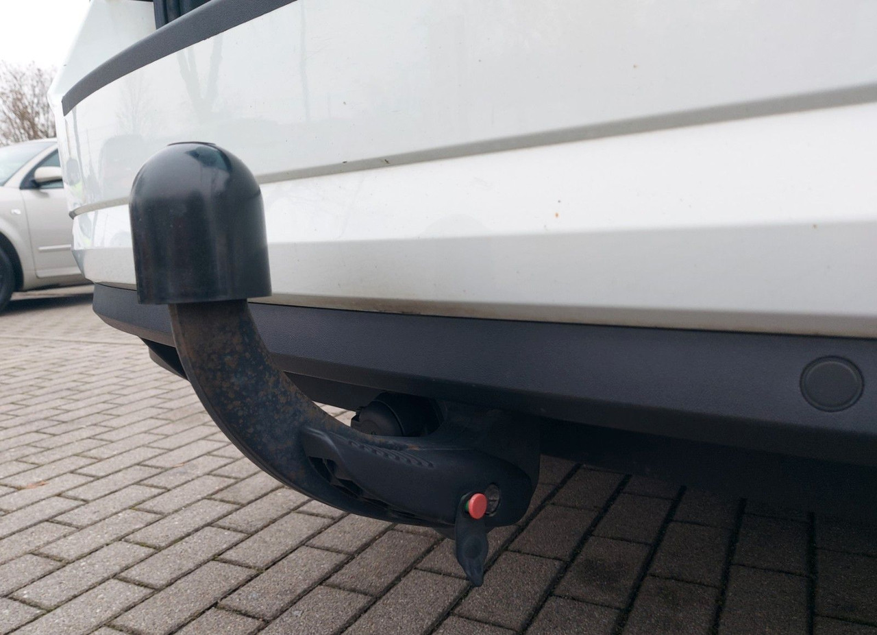 Skoda Octavia Combi Clever 4x4 LED DAB Navi - Carrinha: foto 2 Skoda Octavia Combi Clever 4x4 LED DAB Navi - Carrinha: foto 2