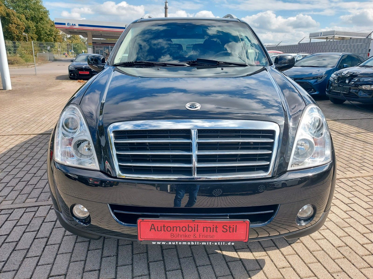Ssangyong REXTON Rexton II Automatik 7 Sitze Leder 4x4 - SUV: foto 2 Ssangyong REXTON Rexton II Automatik 7 Sitze Leder 4x4 - SUV: foto 2