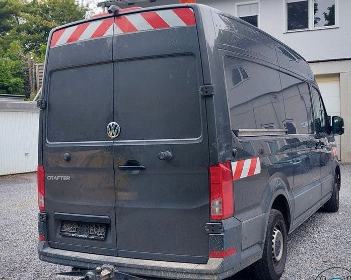 Volkswagen Crafter Kasten 35 M Lang Hochdach DSG LED AHK - Furgão de passageiros: foto 3 Volkswagen Crafter Kasten 35 M Lang Hochdach DSG LED AHK - Furgão de passageiros: foto 3