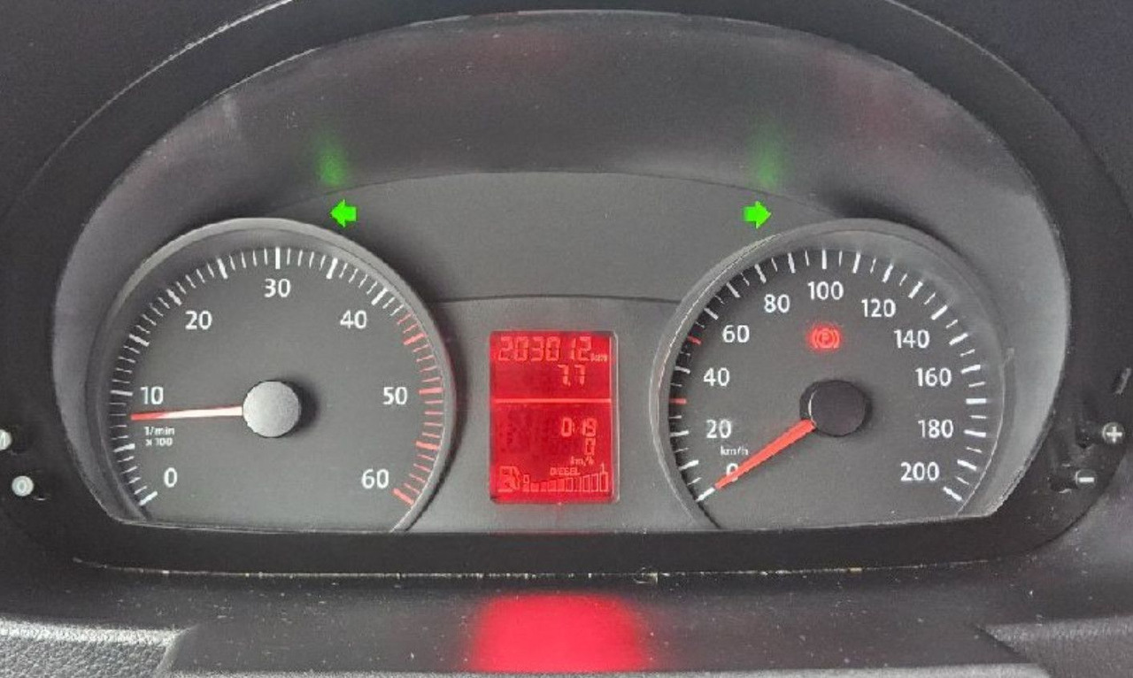 Volkswagen Crafter Kasten 35 mittel L2H2 Hochdach KLIMA AHK - Furgão de passageiros: foto 5 Volkswagen Crafter Kasten 35 mittel L2H2 Hochdach KLIMA AHK - Furgão de passageiros: foto 5
