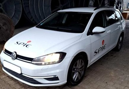 Volkswagen Golf VII Variant Comfortline DSG LED NAVI ALCAN - Carrinha: foto 1 Volkswagen Golf VII Variant Comfortline DSG LED NAVI ALCAN - Carrinha: foto 1