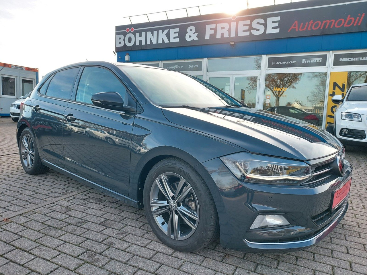 Volkswagen Polo VI Highline DSG ACC Radar Panorama 8x Räder - Sedan: foto 2 Volkswagen Polo VI Highline DSG ACC Radar Panorama 8x Räder - Sedan: foto 2