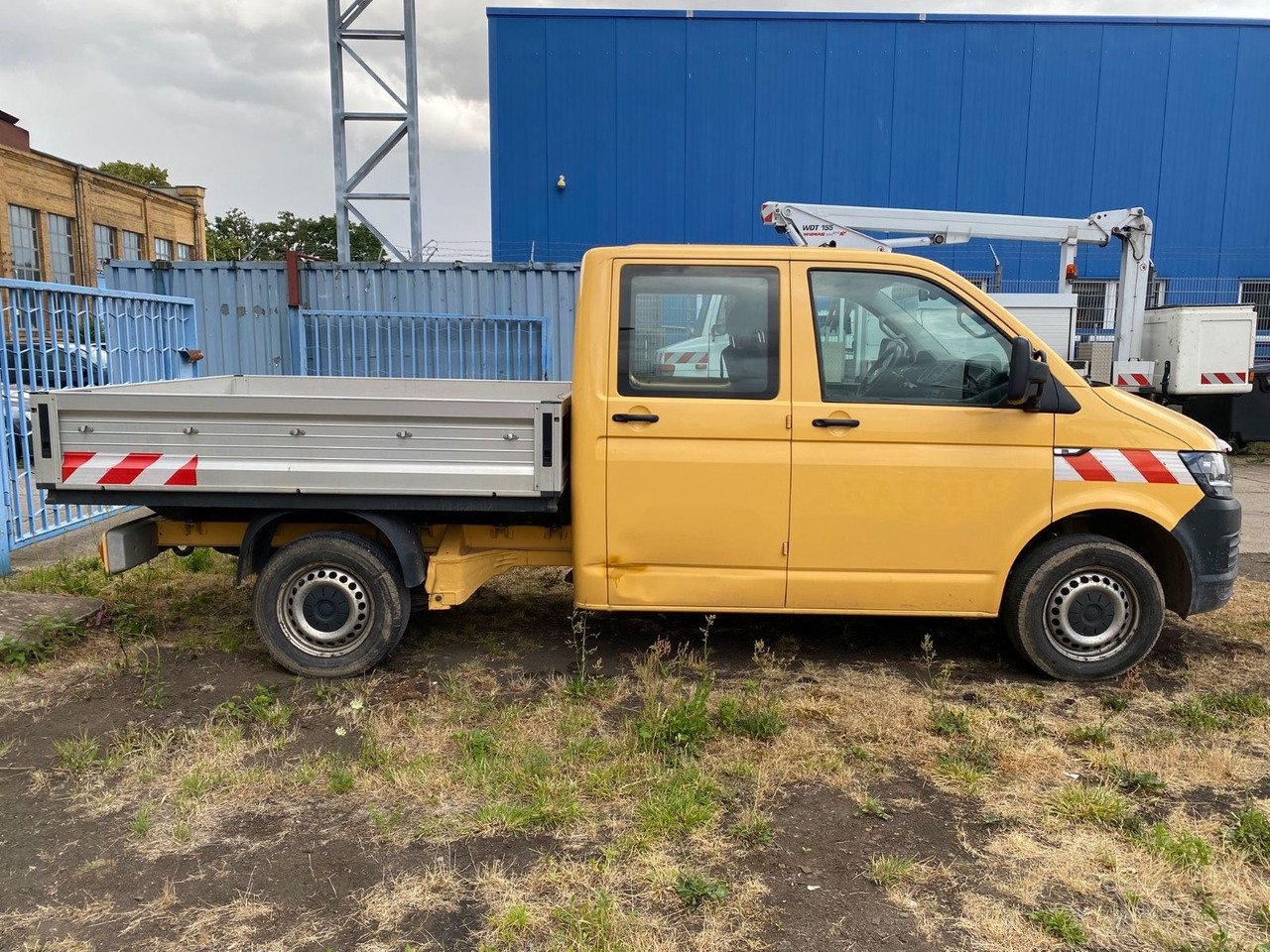 Volkswagen T6 Transporter Pritsche DOKA KLIMA NAVI MOTORSCH - Carrinha de caixa aberta, Carrinha cabine dupla: foto 3 Volkswagen T6 Transporter Pritsche DOKA KLIMA NAVI MOTORSCH - Carrinha de caixa aberta, Carrinha cabine dupla: foto 3