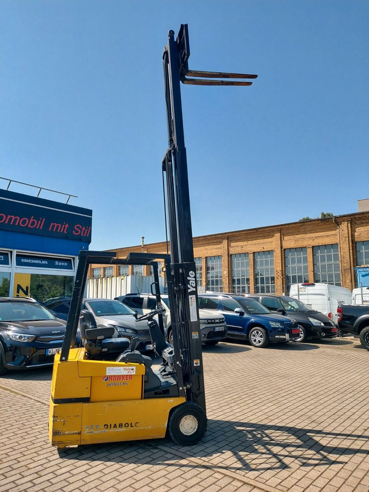 Yale Stapler ERP16ATF E1980 48Volt 1550kg - Empilhadeira elétrica: foto 1 Yale Stapler ERP16ATF E1980 48Volt 1550kg - Empilhadeira elétrica: foto 1