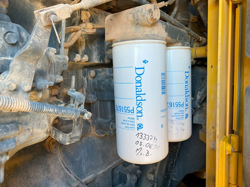 Komatsu D65-15 EX/PX Blade Lift Cylinder OEM 707-02-X0220 - Hidráulica: foto 4 Komatsu D65-15 EX/PX Blade Lift Cylinder OEM 707-02-X0220 - Hidráulica: foto 4