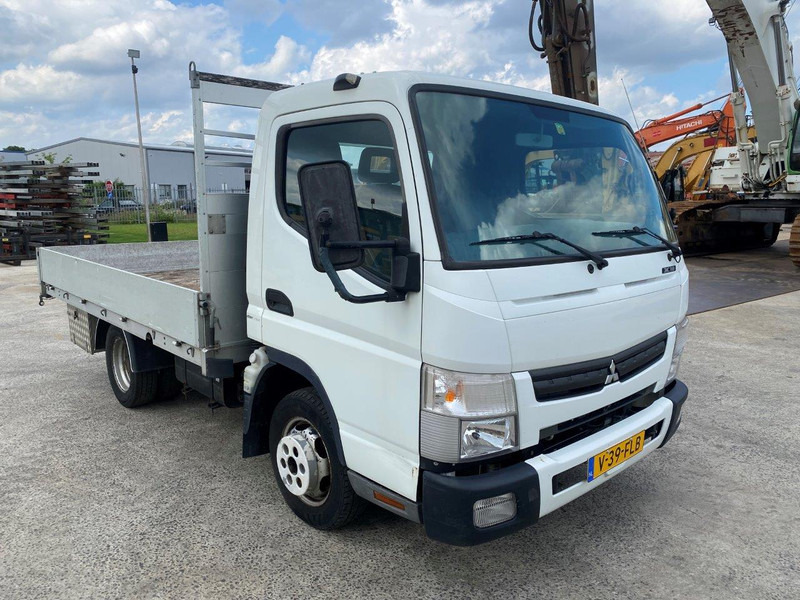 Mitsubishi Fuso Canter 3C18 NVT - Máquina de construção: foto 2 Mitsubishi Fuso Canter 3C18 NVT - Máquina de construção: foto 2
