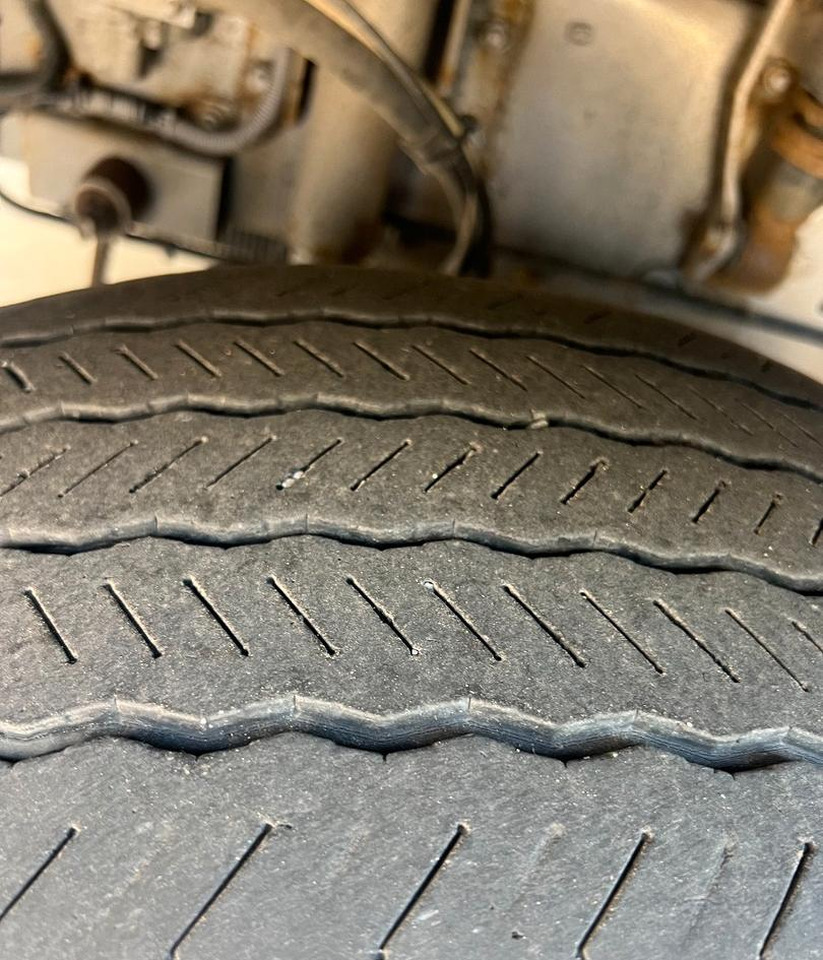 Daf lf 250 fa furgone 8 mt euro 6 - Camião furgão: foto 5 Daf lf 250 fa furgone 8 mt euro 6 - Camião furgão: foto 5