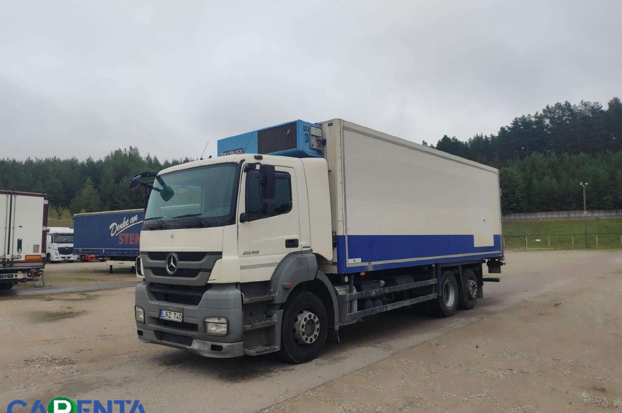 Mercedes-Benz AXOR 940.20 - Camião frigorífico: foto 1 Mercedes-Benz AXOR 940.20 - Camião frigorífico: foto 1