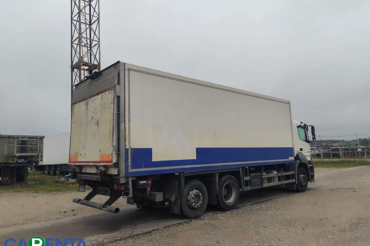 Mercedes-Benz AXOR 940.20 - Camião frigorífico: foto 4 Mercedes-Benz AXOR 940.20 - Camião frigorífico: foto 4