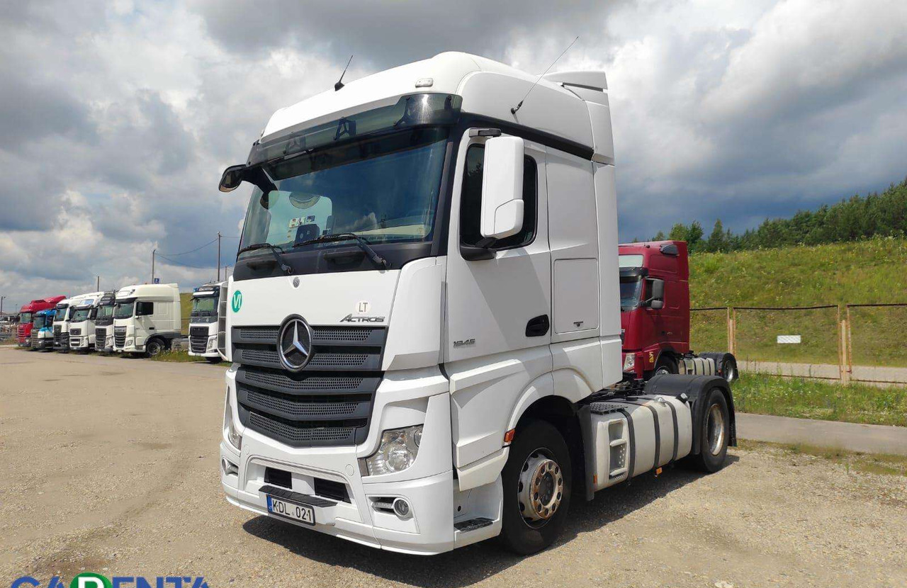 Mercedes-Benz Actros 1845 - Tractor: foto 1 Mercedes-Benz Actros 1845 - Tractor: foto 1