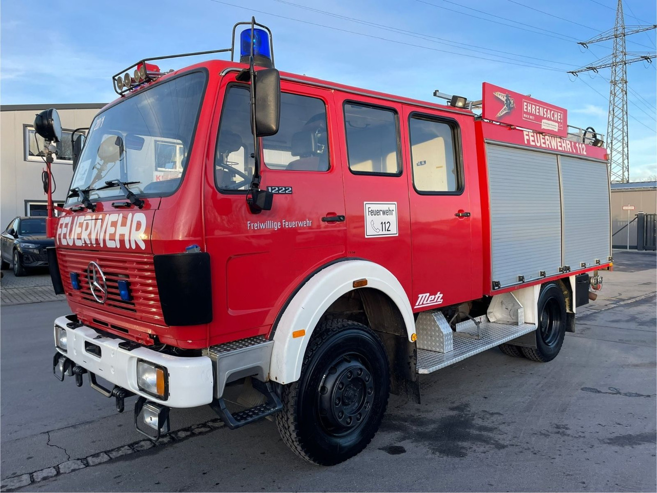 Mercedes-Benz 1222 AF 4x4 Feuerwehr/TLF16/25/2440LTR/215h/DOKA - Camião: foto 3 Mercedes-Benz 1222 AF 4x4 Feuerwehr/TLF16/25/2440LTR/215h/DOKA - Camião: foto 3