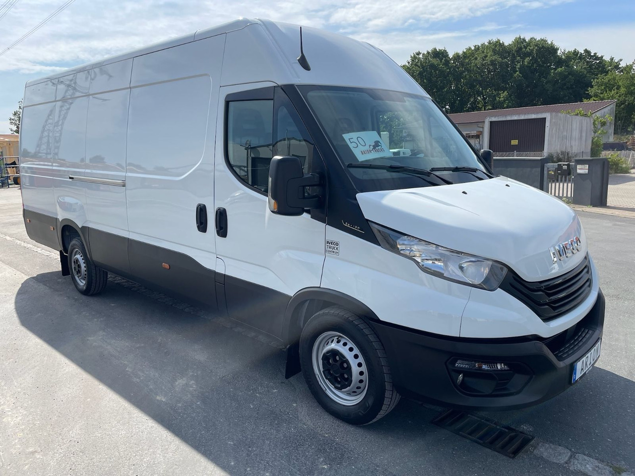 Iveco Daily 35S16 L4H2 Kastenwagen/GARANTIE/4680mm/AC - Furgão: foto 1 Iveco Daily 35S16 L4H2 Kastenwagen/GARANTIE/4680mm/AC - Furgão: foto 1