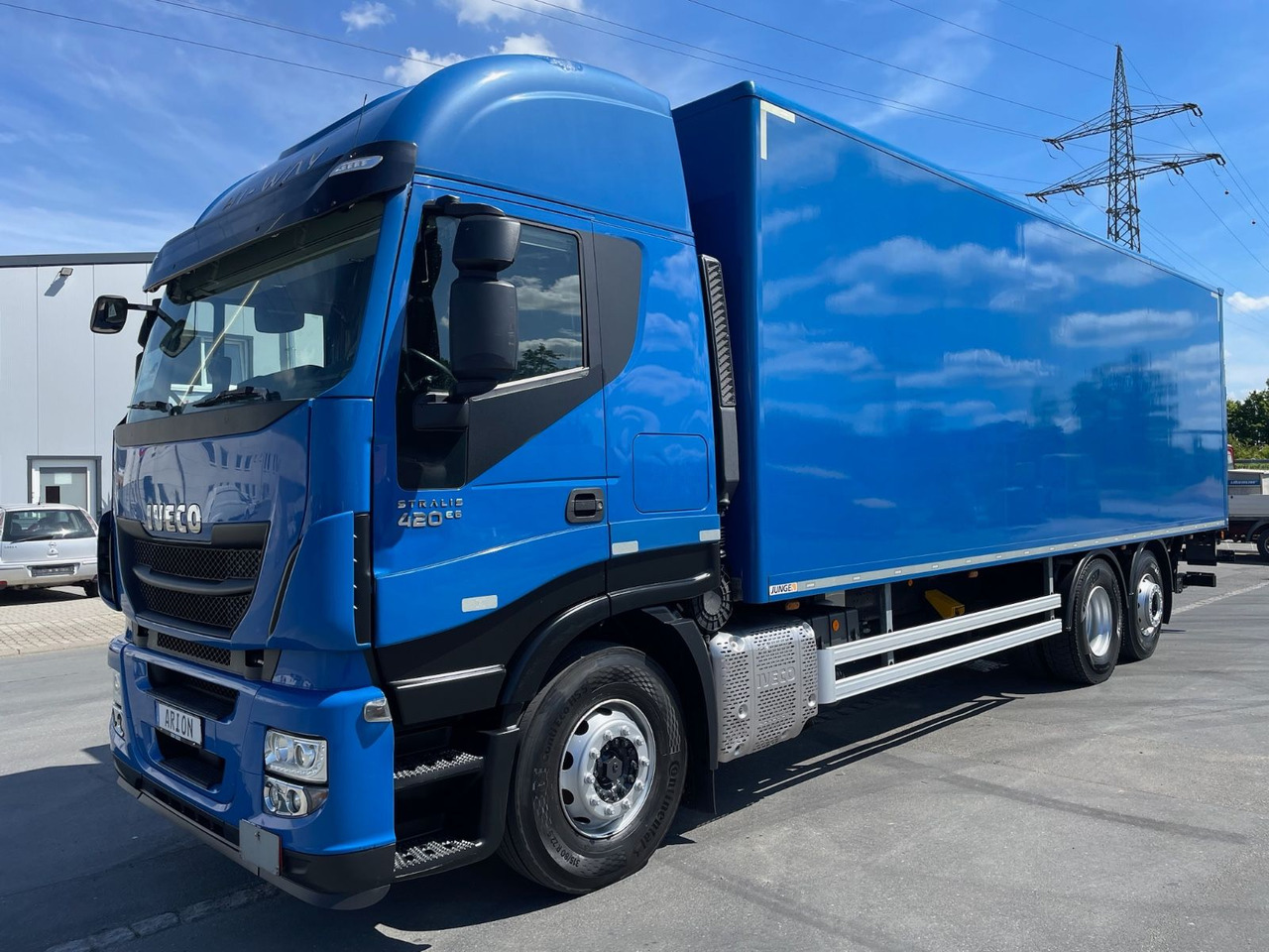Iveco Stralis 420 Koffer/Thermoisoliert/LBW/NLA/AC/EU6 - Camião furgão: foto 3 Iveco Stralis 420 Koffer/Thermoisoliert/LBW/NLA/AC/EU6 - Camião furgão: foto 3