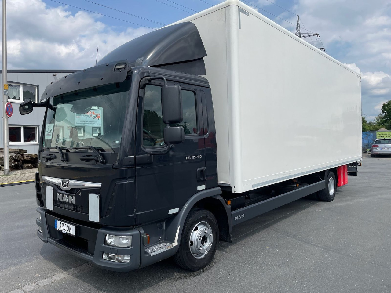 MAN TGL 12.250 4x2 BL Koffer/LBW/PALFINGER/AC/EU6c - Camião furgão: foto 3 MAN TGL 12.250 4x2 BL Koffer/LBW/PALFINGER/AC/EU6c - Camião furgão: foto 3