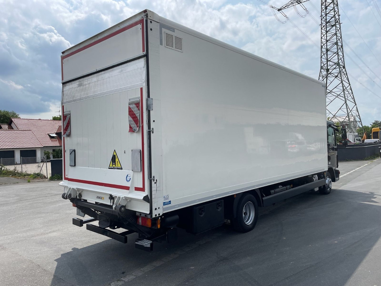 MAN TGL 12.250 4x2 BL Koffer/LBW/PALFINGER/AC/EU6c - Camião furgão: foto 5 MAN TGL 12.250 4x2 BL Koffer/LBW/PALFINGER/AC/EU6c - Camião furgão: foto 5