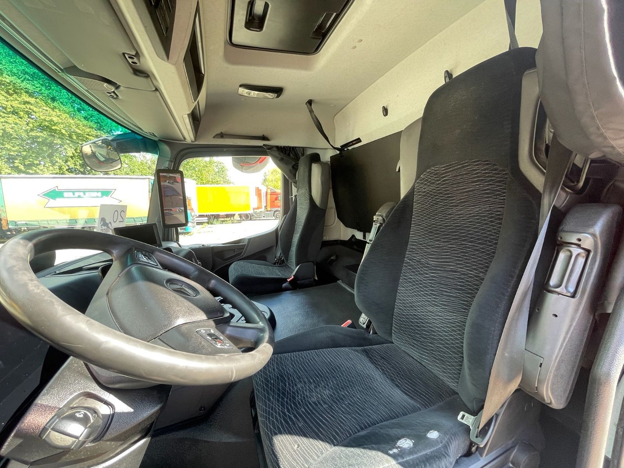 Camião frigorífico Mercedes-Benz Actros 2543 6x2 Kühlkoffer/CARRIER/KERSCHER/EU6d: foto 10