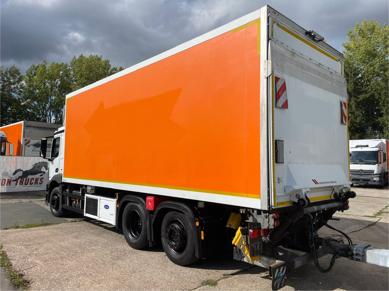 Mercedes-Benz Antos 2543 6x2 Kühlkoffer/CARRIER/NLA/LBW/AC/EU6 - Camião frigorífico: foto 4 Mercedes-Benz Antos 2543 6x2 Kühlkoffer/CARRIER/NLA/LBW/AC/EU6 - Camião frigorífico: foto 4